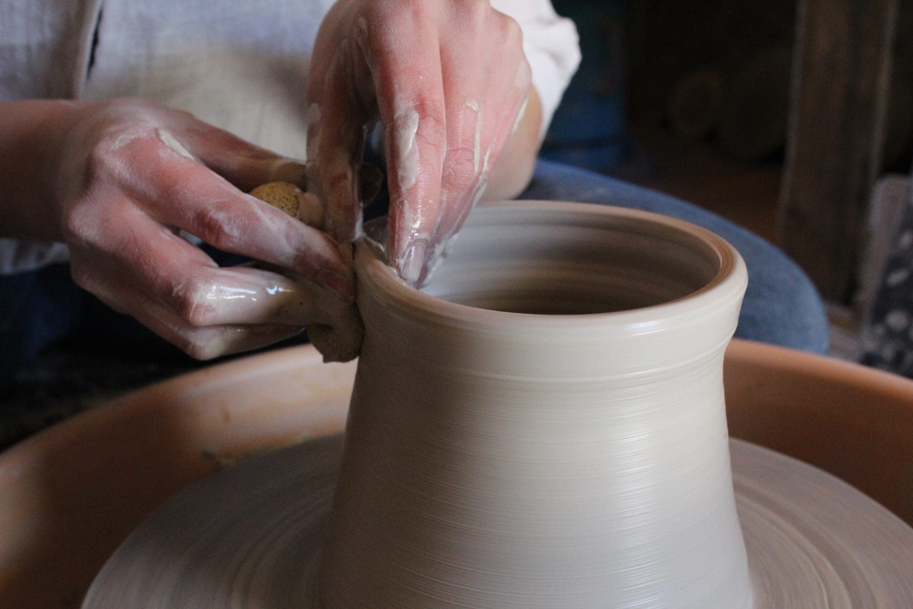 Assurance des marchandises transportées pour artisans : Tout ce que vous devez savoir